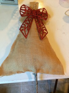 How To Make Our Burlap Christmas Tree Craft Class Project
